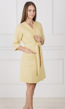 Кремово-желтый короткий женский вафельный халат